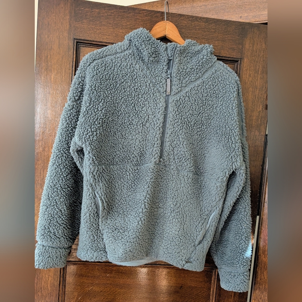 Prana Permafrost Sherpa Half Zip Hoodie, Size M in Seafoam Green Recycled Poly